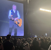 Paul McCartney on Jun 4, 2022 [053-small]