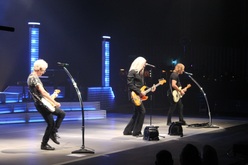 REO Speedwagon on Nov 10, 2015 [827-small]