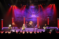 REO Speedwagon on Nov 10, 2015 [831-small]