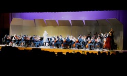 Huntington High School String Orchestra on Dec 19, 2017 [491-small]