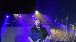 Seether on Oct 7, 2021 [108-small]