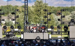 Seether on Aug 27, 2021 [146-small]