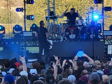 Seether on Aug 27, 2021 [155-small]