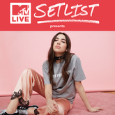 Dua Lipa on Nov 13, 2016 [337-small]