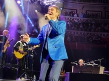 Cliff Richard on Oct 23, 2021 [346-small]