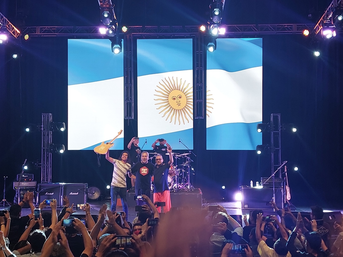 Los Enanitos Verdes Concert & Tour History (Updated for 2024) Concert