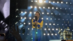 Harry Styles / Mitski on Jun 11, 2022 [940-small]