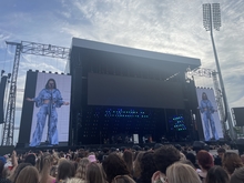 Harry Styles / Mitski on Jun 16, 2022 [532-small]