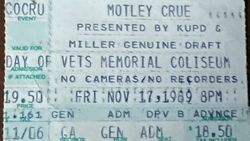 Mötley Crüe / Warrant / Faster Pussycat on Nov 17, 1989 [373-small]