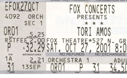 Strange Little Tour on Oct 27, 2001 [566-small]