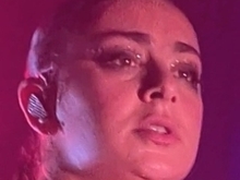 Charli xcx / ELIO on Jun 4, 2022 [161-small]