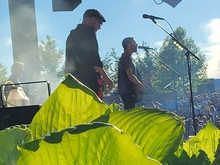 Barenaked Ladies / Gin Blossoms / Toad the Wet Sproket on Jun 20, 2022 [884-small]