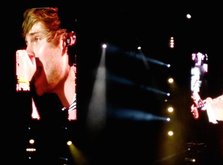 5 Seconds Of Summer on Jun 11, 2016 [909-small]