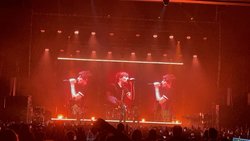 Louis Tomlinson / Bilk / Only the poets on Apr 19, 2022 [002-small]