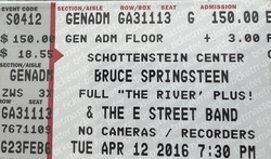 Bruce Springsteen and the E Street Band / Bruce Springsteen on Apr 12, 2016 [208-small]