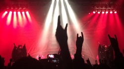 Avatar / BABYMETAL on May 5, 2016 [362-small]