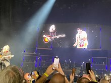 Queen / Adam Lambert / Queen + Adam Lambert on Jun 3, 2022 [950-small]