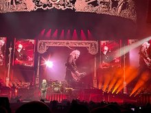 tags: Queen + Adam Lambert, Glasgow, Scotland, United Kingdom, OVO Hydro - Queen / Adam Lambert / Queen + Adam Lambert on Jun 3, 2022 [955-small]