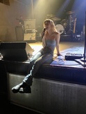 Wolf Alice / Charlie Hickey on Apr 8, 2022 [090-small]