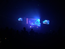 Summer Moon / The Killers on Jan 26, 2018 [338-small]