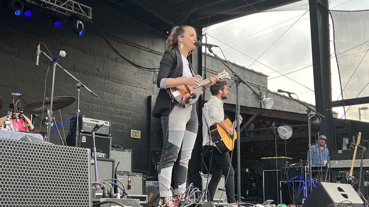 May 20, 2022 "Bluegrass In The Bottoms" / Railroad Earth / Dave Bruzza