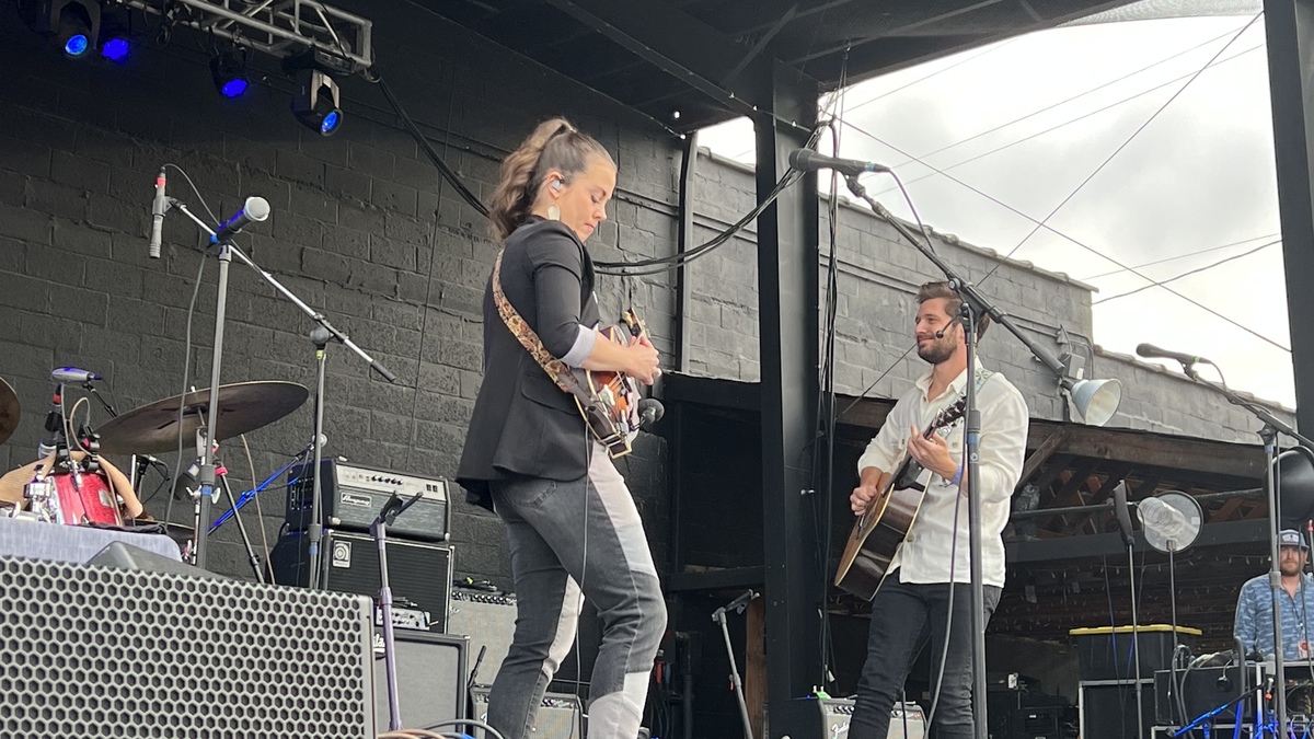 May 20, 2022 "Bluegrass In The Bottoms" / Railroad Earth / Dave Bruzza