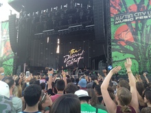 Foo Fighters / George Ezra / Brandon Flowers on Oct 2, 2015 [360-small]