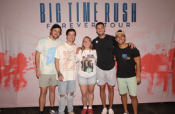 Big Time Rush / Dixie D'Amelio on Jul 2, 2022 [993-small]