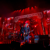 Queen / Adam Lambert / Queen + Adam Lambert on Jul 1, 2022 [102-small]