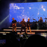 5 Seconds of Summer / Pale Waves on Jul 3, 2022 [879-small]