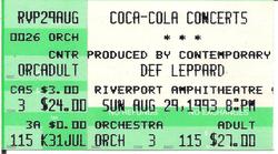 Def Leppard on Aug 29, 1993 [638-small]