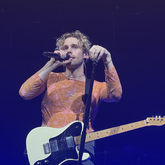 5 Seconds of Summer / Pale Waves on Jul 5, 2022 [795-small]