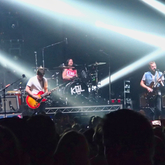 Kings Of Leon on Nov 20, 2013 [874-small]