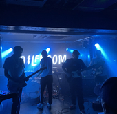 Ditz (UK) / Shtëpi on Jul 10, 2022 [521-small]