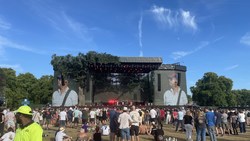 Pearl Jam & Pixies - BST Hyde Park on Jul 8, 2022 [239-small]