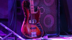 Sari Schorr & The Engine Room on Apr 26, 2017 [380-small]