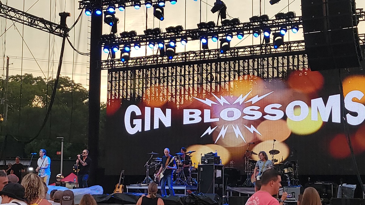 Gin Blossoms Concert & Tour History (Updated for 2022) Concert Archives