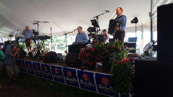 Mollie B with Squeezebox / Concord Singers / Alpensterne / Dan Witucki & Mein Hematland Musikanten on Jul 16, 2022 [258-small]