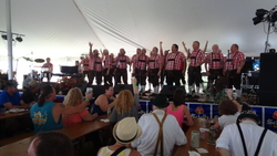 Mollie B with Squeezebox / Concord Singers / Alpensterne / Dan Witucki & Mein Hematland Musikanten on Jul 16, 2022 [270-small]