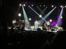 Vince Gill / Wendy Moten on Jul 20, 2022 [494-small]
