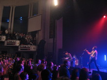 Vampire Weekend / Black Kids on Dec 7, 2008 [394-small]