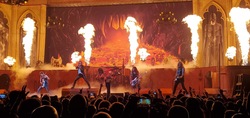 Iron Maiden / The Raven Age on Sep 9, 2019 [750-small]