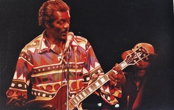 Chuck Berry on Oct 15, 1995 [085-small]
