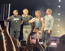 5 Seconds of Summer / Post Animal on Jul 15, 2022 [113-small]