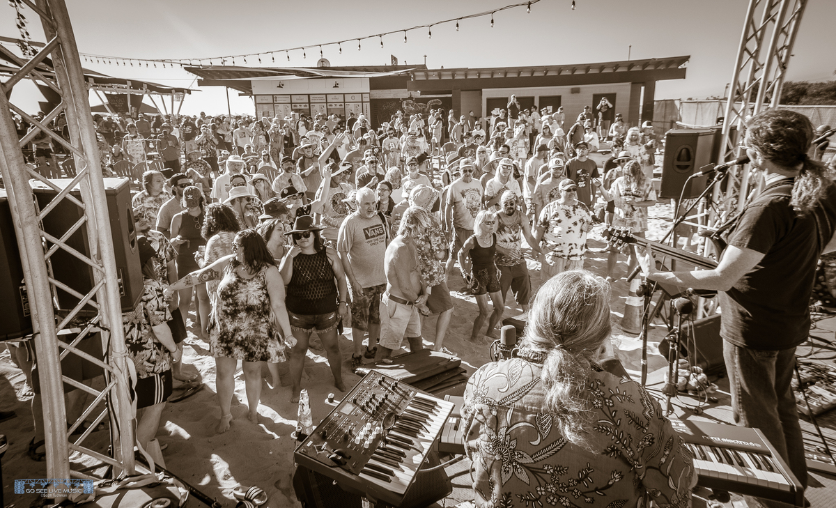 Concert History of Sea Salt Huntington Beach, California Concert Archives