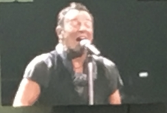 Bruce Springsteen / Bruce Springsteen & The E Street Band on Apr 20, 2016 [956-small]