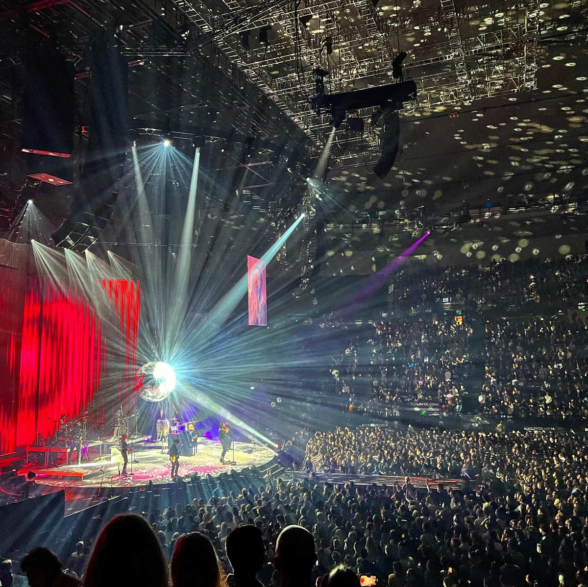 rod-laver-arena-concert