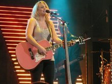 Brad Paisley / Miranda Lambert / Justin Moore on Mar 6, 2010 [921-small]