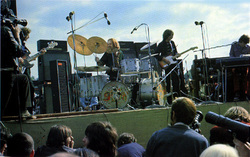 Blind Faith, Blind Faith / Richie Havens / Donovan / Edgar Broughton Band / Third Ear Band on Jun 7, 1969 [492-small]
