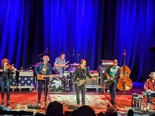 Steve Earle and the Dukes / The Whitmore Sisters on Aug 16, 2022 [690-small]